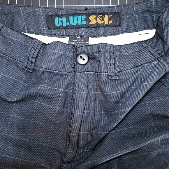 Dark Gray Pattern Shorts - Picture 4 of 4